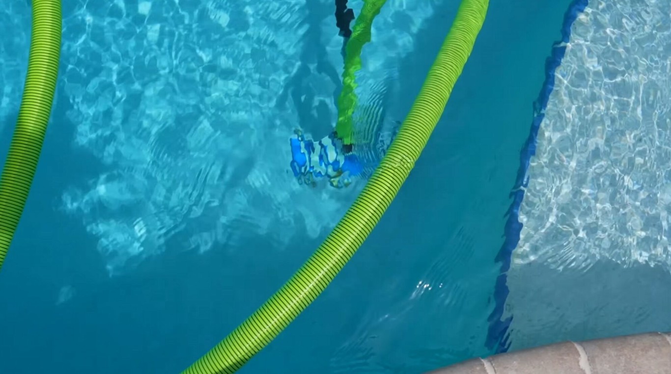 Green pool treatment and algae removal in San Angelo, TX